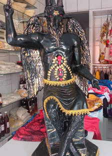 Pai Antônio - Terreiro de Belzebu